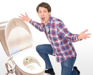 トイレ掃除を素手でするのは汚い|しかし開運を果たせる噂が・・・